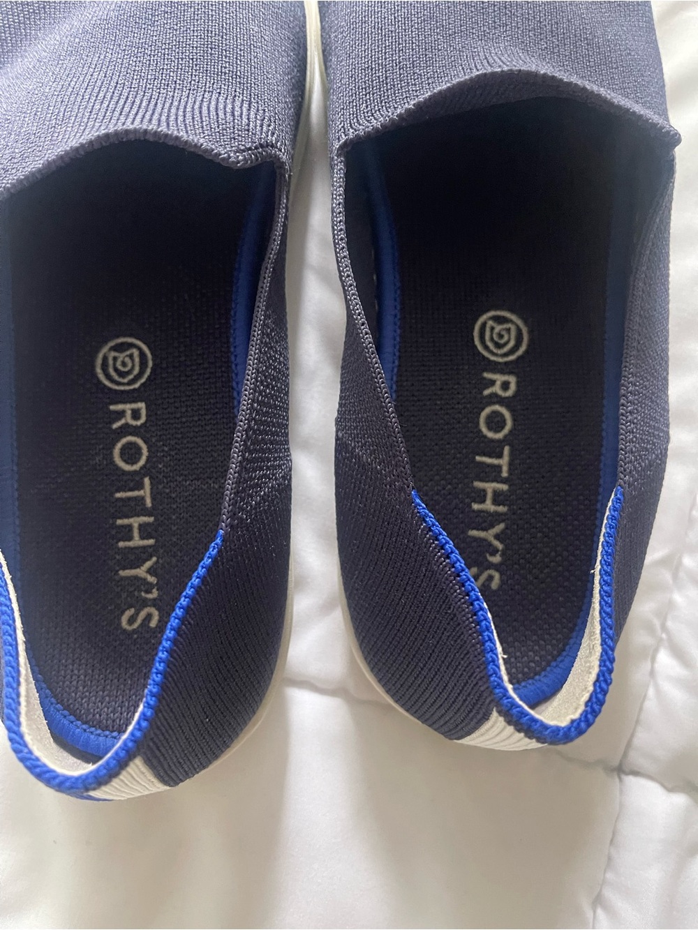 Rothys Navy Blue Slip On Sneakers sz 9.5 Machine Washable Flats Sustainable - Picture 4 of 7